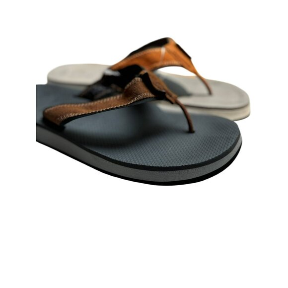 Havaianas Urban Fusion II sandal Men's Flip Flop In Graphite/Grey Size  9/10 - Picture 5 of 6